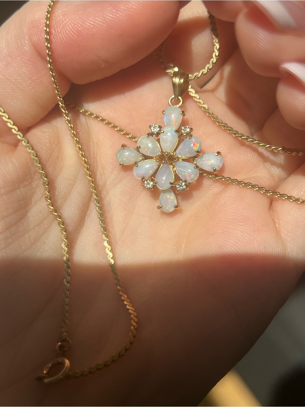 Gold Opal Flower Pendant Necklace - Women Jewelry - Picture 2 of 4